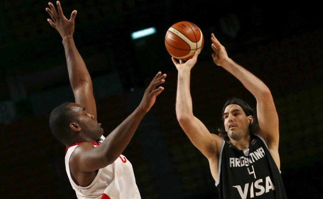 Luis Scola fue pilar en el triunfo. Reuters