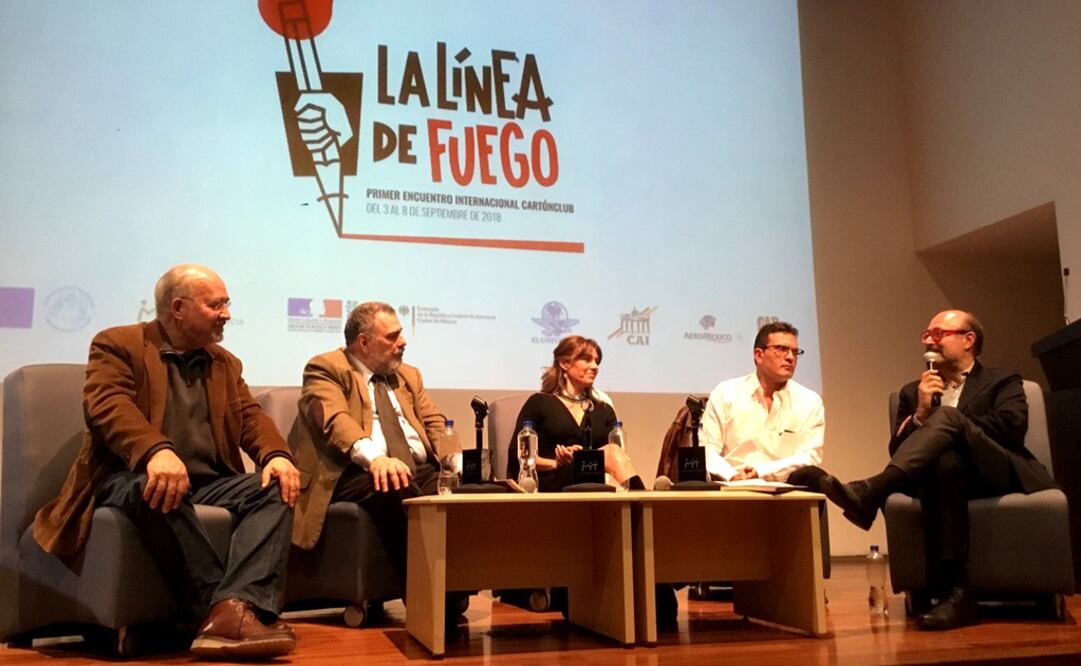 En la mesa titulada “Líneas ideológicas: retos y panoramas” participaron Lorenzo Meyer, Paco Calderón, Elisa Alanís, Antonio Helguera y Ricardo Raphael. (Cortesía Cartín Club)