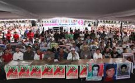 Segundo encuentro entre Peña Nieto y padres de normalistas