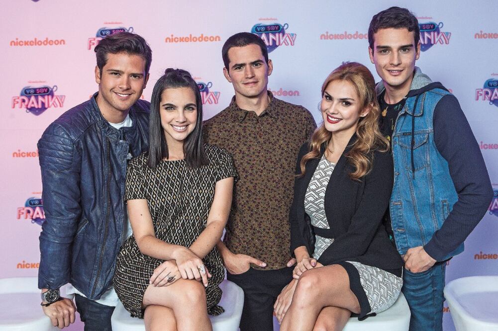 En Yo soy Frankie, un robot convive con un grupo de estudiantes (YADIN XOLALPA. EL UNIVERSAL)