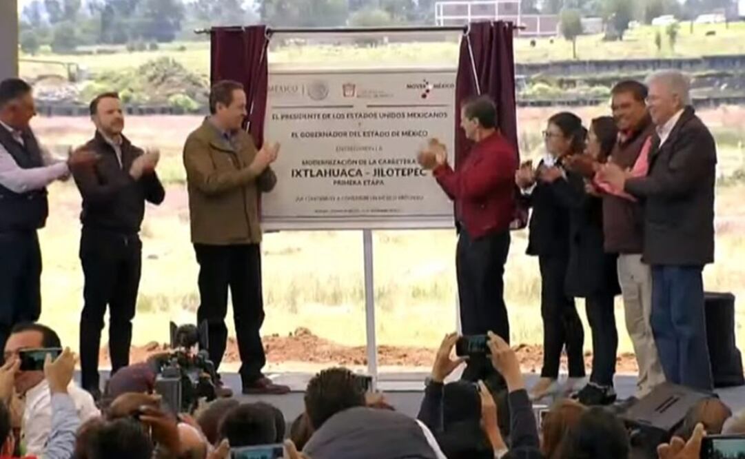El mandatario realizó una gira en el Estado de México, la última que realiza en la gestión del gobernador Eruviel Ávila. /Tomada de @PresidenciaMX
