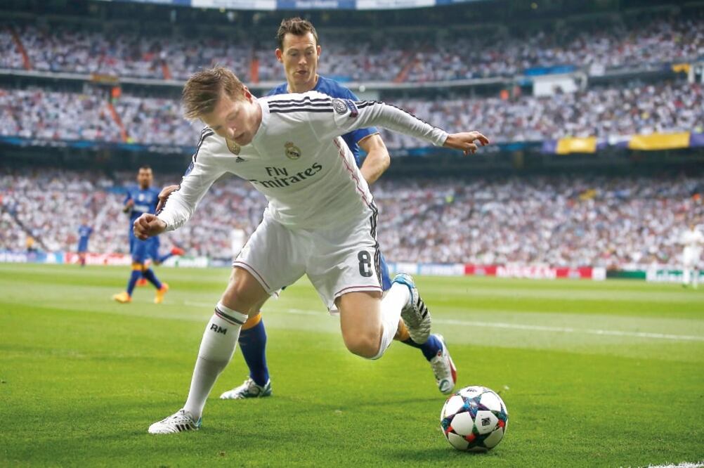 El volante alemán del conjunto merengue se perderá el Clásico español ante el Barcelona el próximo 3 de diciembre. (FOTO: ANDRES KUDACKI. AP)