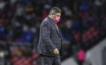 Miguel Herrera no gana en el estadio Azteca tras salir de América