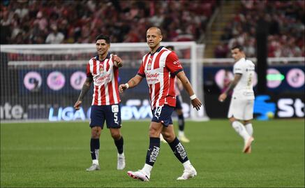 Chicharito debuta con Chivas; regresó a las canchas después de ocho meses