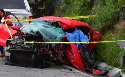 Conductor muere prensado tras choque en la carretera México-Cuernavaca