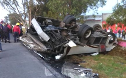 Volcadura en la México Pachuca deja 40 heridos