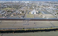 Fallas de comunicación y pruebas de láser antidrones, detrás del cierre del espacio aéreo en El Paso, reportan