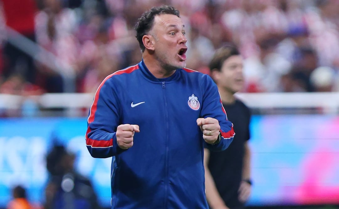 Gabriel Milito con Chivas, durante la fase regular del Apertura 2026 - Foto: Imago7