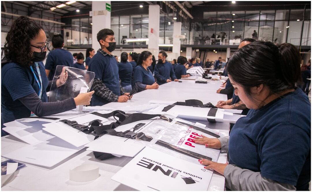 Arranca la producción de material electoral en los Talleres Gráficos de México.