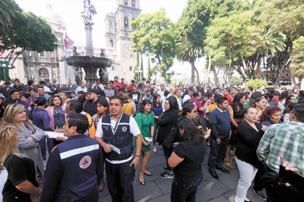 En Puebla participaron en el megasimulacro 1.5 millones de personas en los 217 municipios, precisó el secretario general de Gobierno, Fernando Manzanilla. Foto: OMAR CONTRERAS. EL UNIVERSAL
