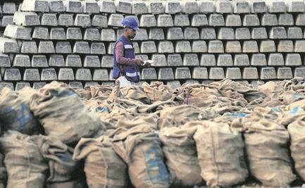 Con acuerdo, AMLO blinda sus obras insignia; esto dicen los expertos