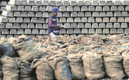 Con acuerdo, AMLO blinda sus obras insignia; esto dicen los expertos