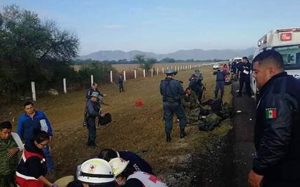 Entregan cuerpo de militar que sufrió accidente carretero en San Luis Potosí