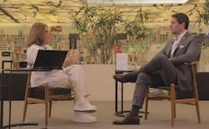 Sigue polémica por entrevista de Sabina Berman a Verástegui; YouTube la elimina tres veces, acusa escritora