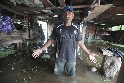Inundación en Tabasco: "El gobierno sólo nos ha dado una despensa"