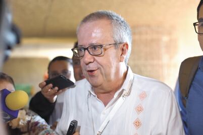 Se viene reforma aduanera, dice Urzúa