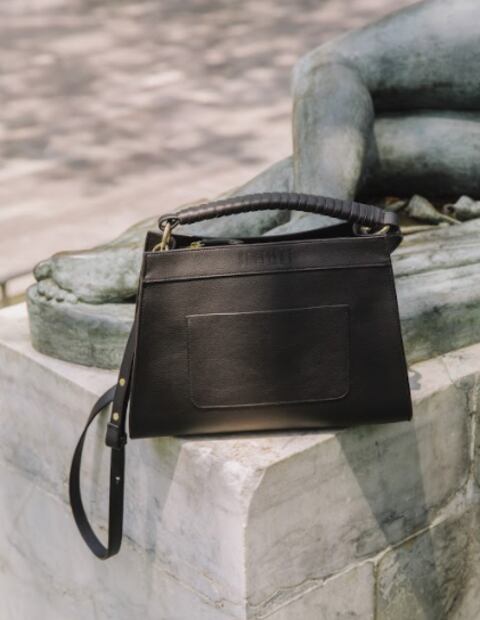 Este es el bolso mexicano que busca preservar al jaguar