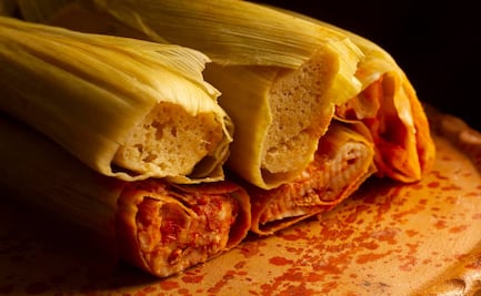 Receta de tamales verdes, de mole y de dulce