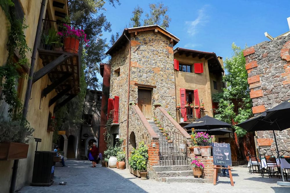 El primer Reino de México está inspirado en la Toscana italiana.