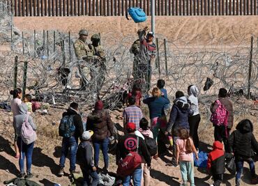 Grupos de derecha se mueven a la frontera sur de EU