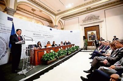 México avanza en nuevas políticas de seguridad: Osorio