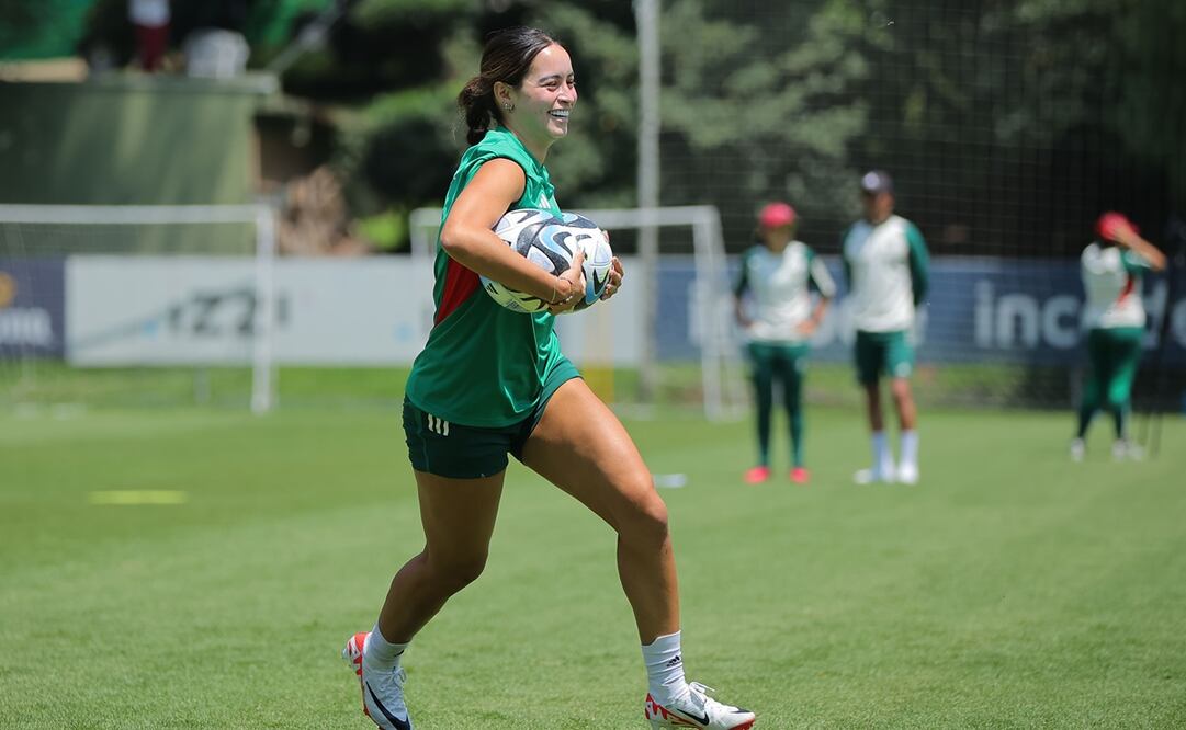 Scarlett Camberos en entrenamiento con la Selección Mexicana Femenil - Foto: Imago7