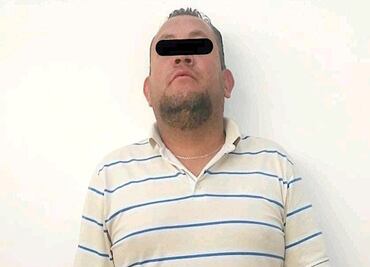 Detienen a taxista que transportaba a migrantes salvadoreños en Ecatepec