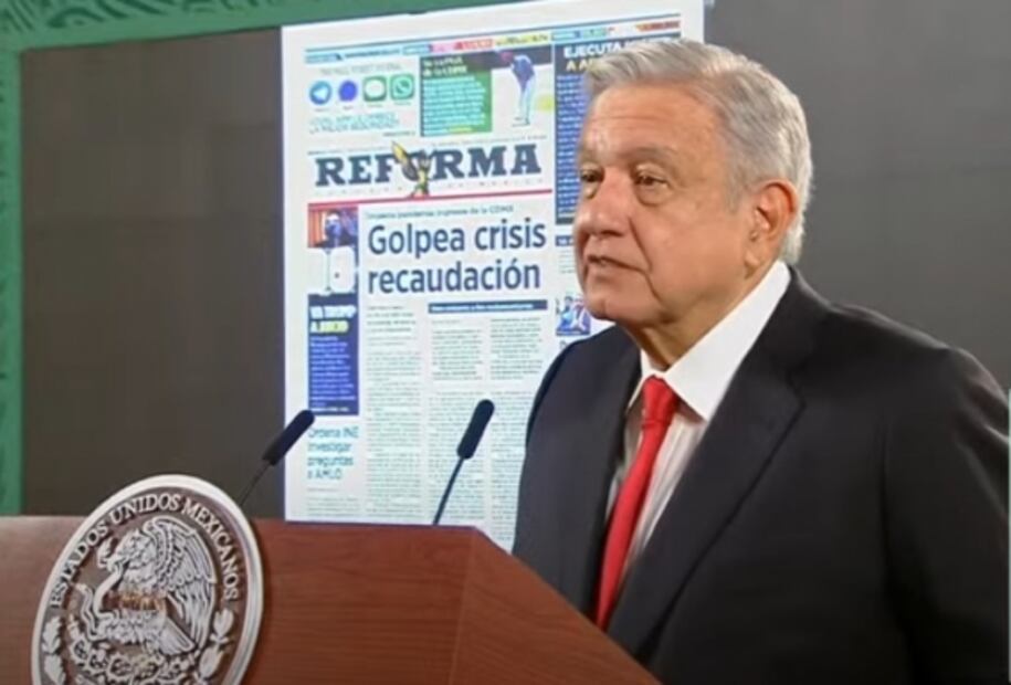 Hugo López-Gatell es cliente de Televisa, dice AMLO