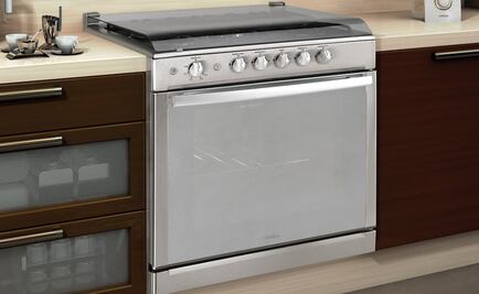 ¿Cómo limpiar el horno de tu estufa?