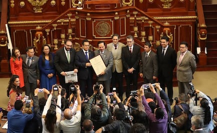 Asambleístas reconocen centenario de EL UNIVERSAL