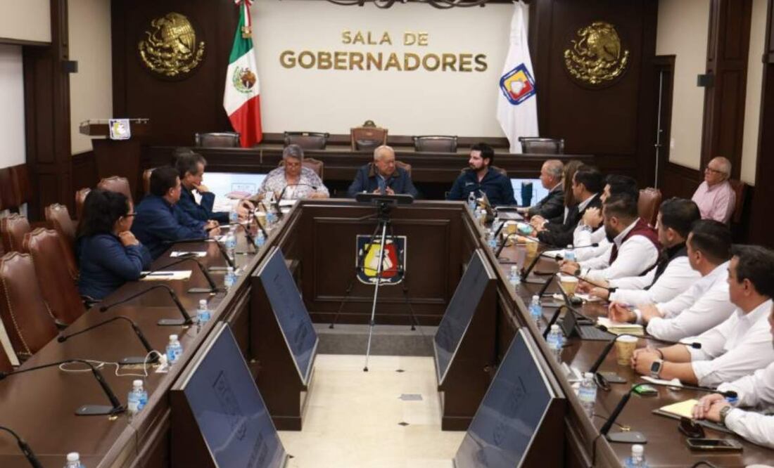 El Congreso de Baja California Sur aprueba solicitud del gobernador Víctor Castro Cosío sobre la Cuenta Pública 2024 de la API (30/04/2025). Foto: Especial