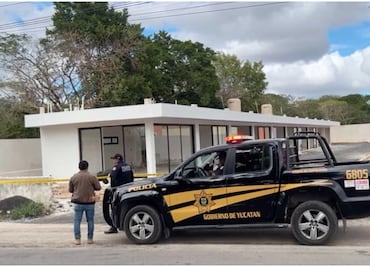 Albañil pierde la vida tras derrumbe de muro de concreto en Yucatán; fue golpeado en la cabeza