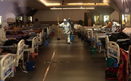 Nueva Delhi se queda sin camas ni oxígeno para enfermos; Covid se ensaña con jóvenes