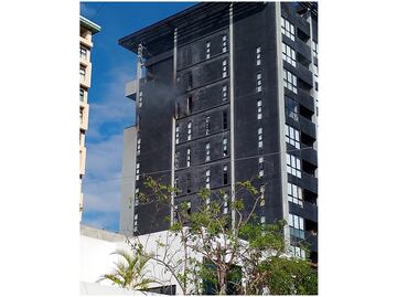 Reportan incendio en departamento del edificio “Buyan” al norte de Mérida, Yucatán; investigan las causas