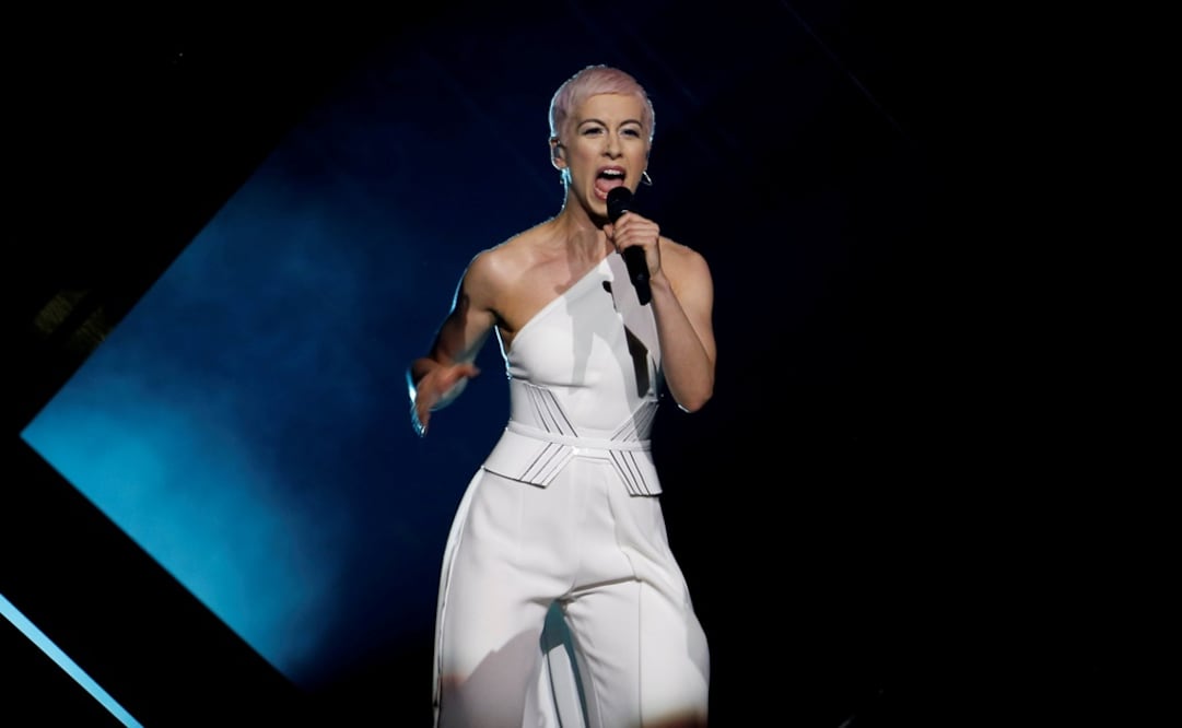 SuRie durante su presentación en Eurovision. Foto: REUTERS/Pedro Nunes