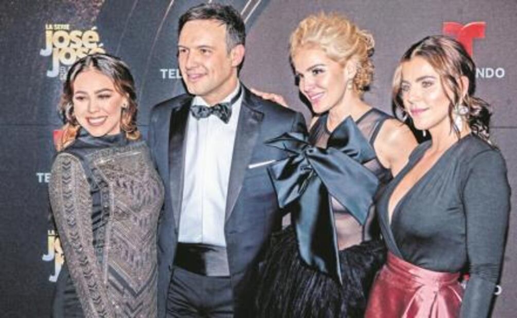 Mandan fuerza y buenos deseos para José José