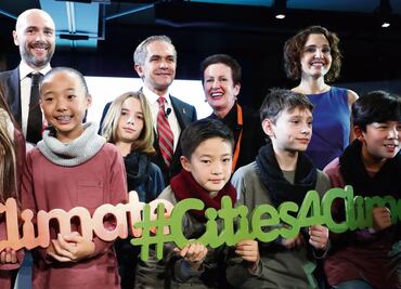 CDMX se compromete a impulsar uso de autos híbridos y eléctricos