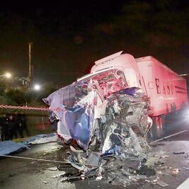 Conductora de tráiler, acusada de 10 homicidios 
