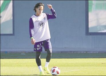 Diego Lainez, convocado para enfrentar al Girona