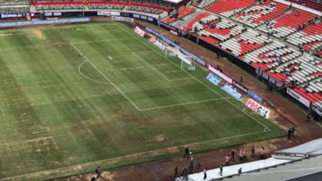 Mal estado de la cancha en el Azteca para el Cruz Azul vs Veracruz