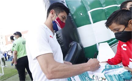 Oribe Peralta: La culpa en Chivas es de quienes nos toca jugar