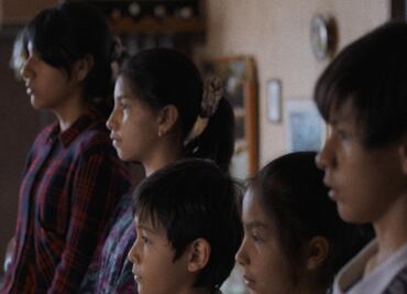 “El diablo fuma” retrata el abandono infantil desde la mirada de los niños; la cinta conmueve en su paso por el FICM