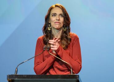 Jacinda Ardern gana elecciones en Nueva Zelanda con diferencia abrumadora