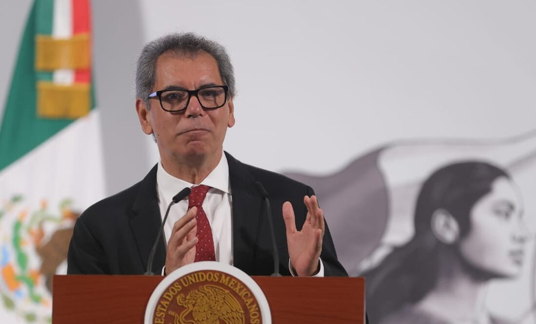 Édgar Amador Zamora, secretario de Hacienda y Crédito Público, en la conferencia matutina de Claudia Sheinbaum. Fotos: Gabriel Pano / EL UNIVERSAL