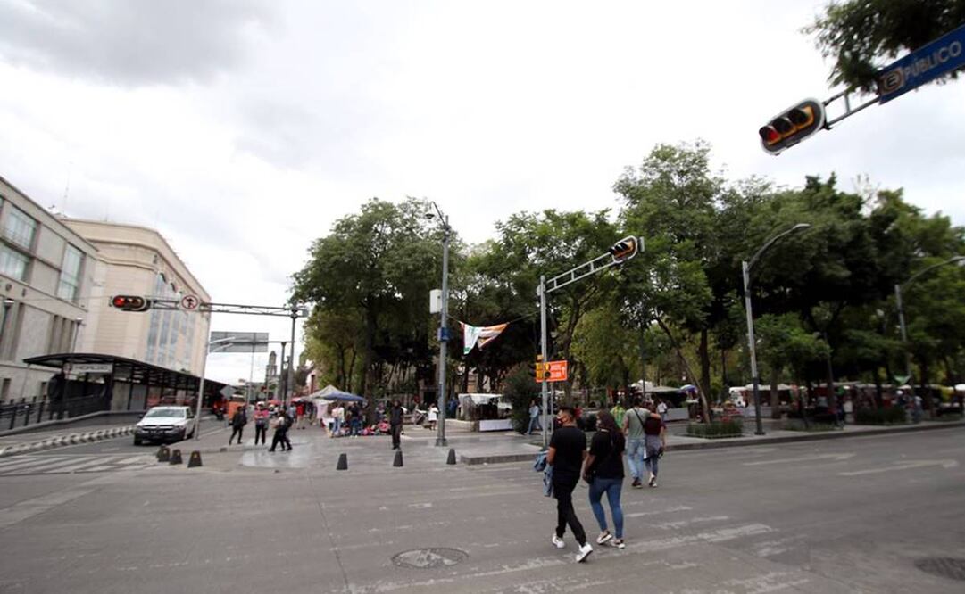Plaza de la Solidaridad ubicada en avenida Juárez esquina con Balderas. Foto: Carlos Mejía/EL UNIVERSAL.