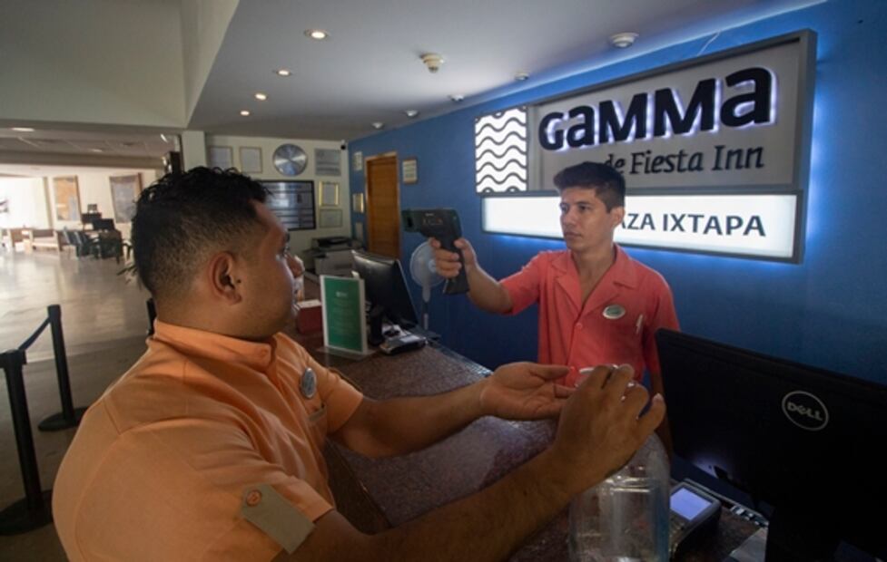 Hoteles de Ixtapa implementan medidas para frenar propagación de Covid-19