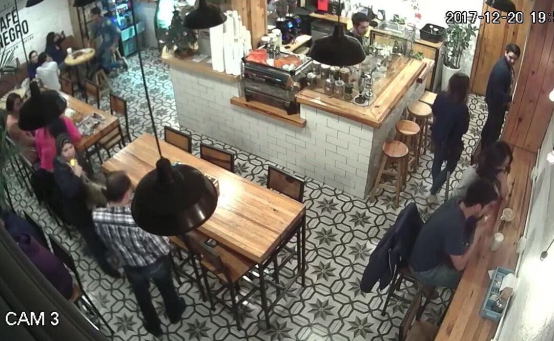 Captan robo a comensal en cafetería de Coyoacán