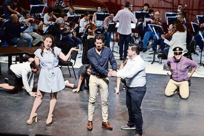 Traen a la época actual ópera de Mozart 