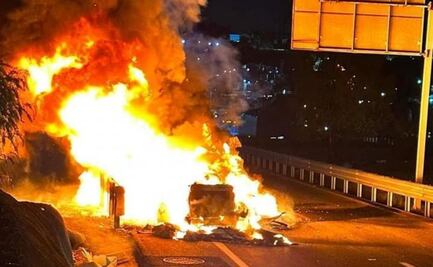 VIDEO: Tráiler choca y se incendia en Cuautitlán Izcalli
