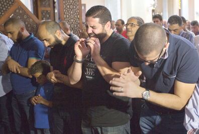 Hallan restos humanos del avionazo de EgyptAir